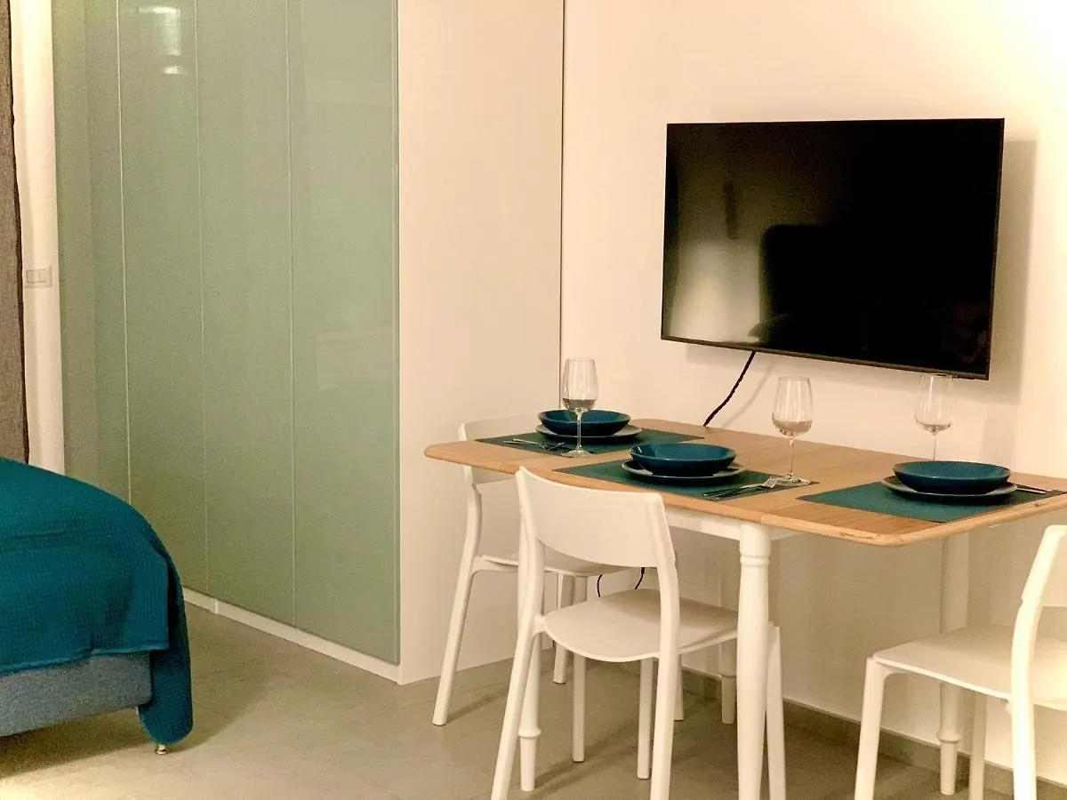 Ferienwohnung Ps Is Just Above The Subway M3 - 9Mins To Duomo Mailand Italien