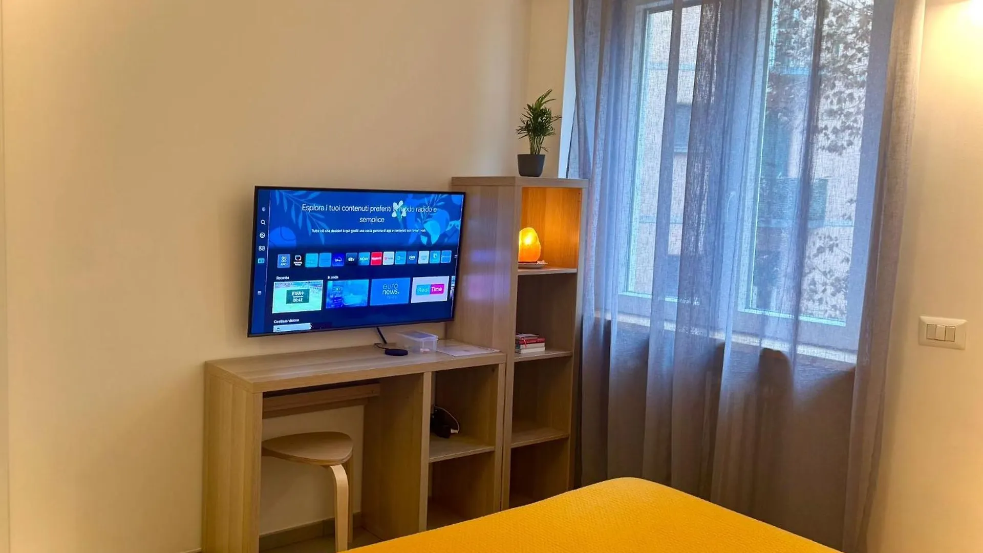Ferienwohnung Ps Is Just Above The Subway M3 - 9Mins To Duomo Mailand 0*,  Italien